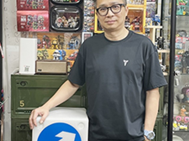 專訪藝術家葉偉青老師Felix Ip 香港重機‧重拾昔日情懷